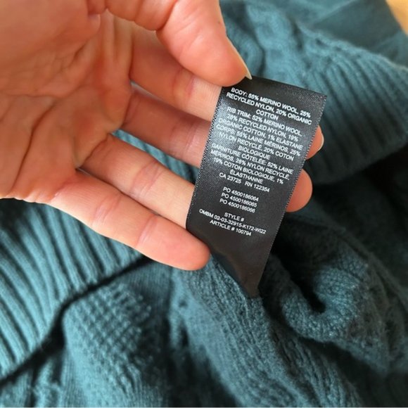 Aritzia Dark Green Cable Knit Cardigan - Picture 11 of 11